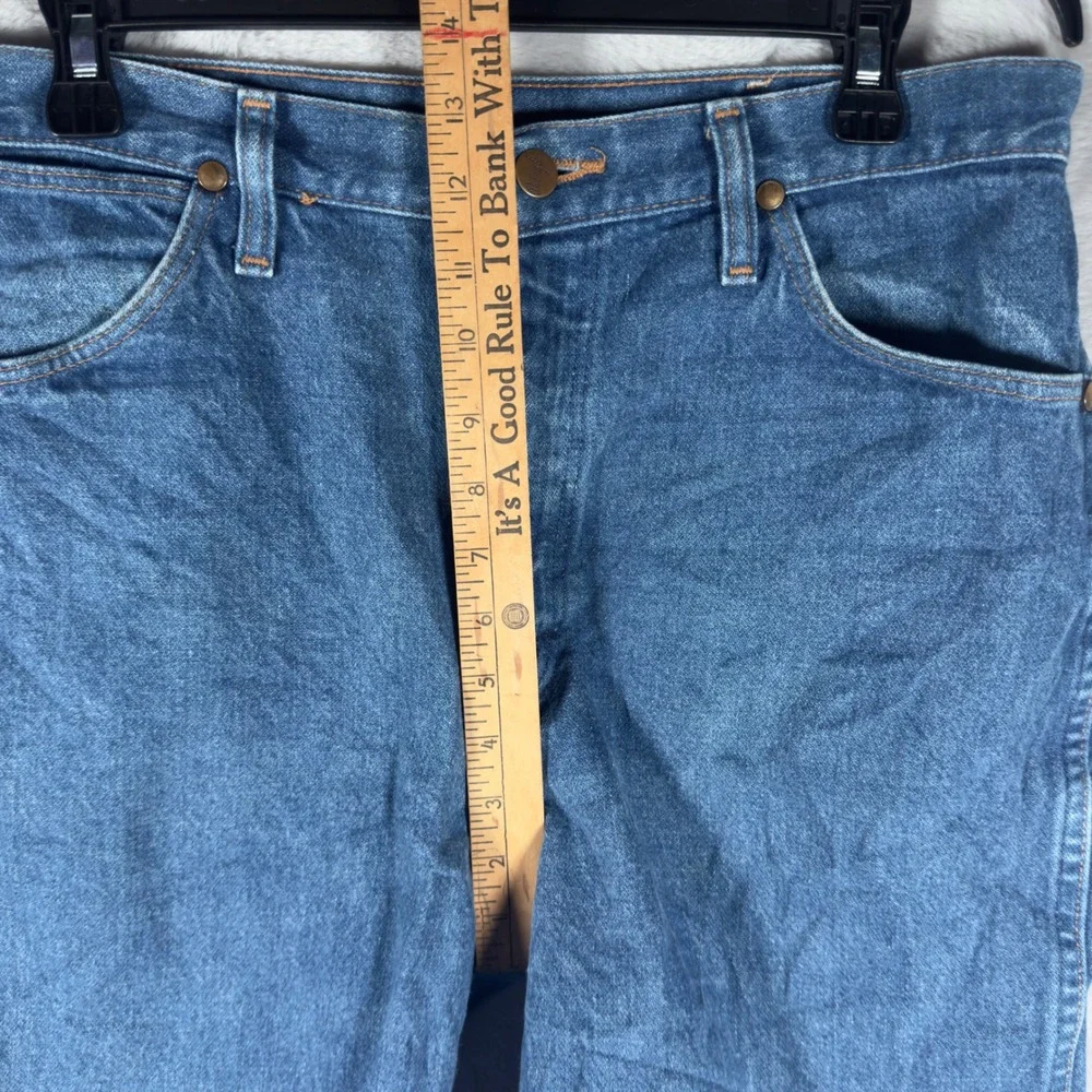 Vintage Wrangler Mens Cut Off Denim Shorts Blue Medium Wash Made in USA 34 Waist